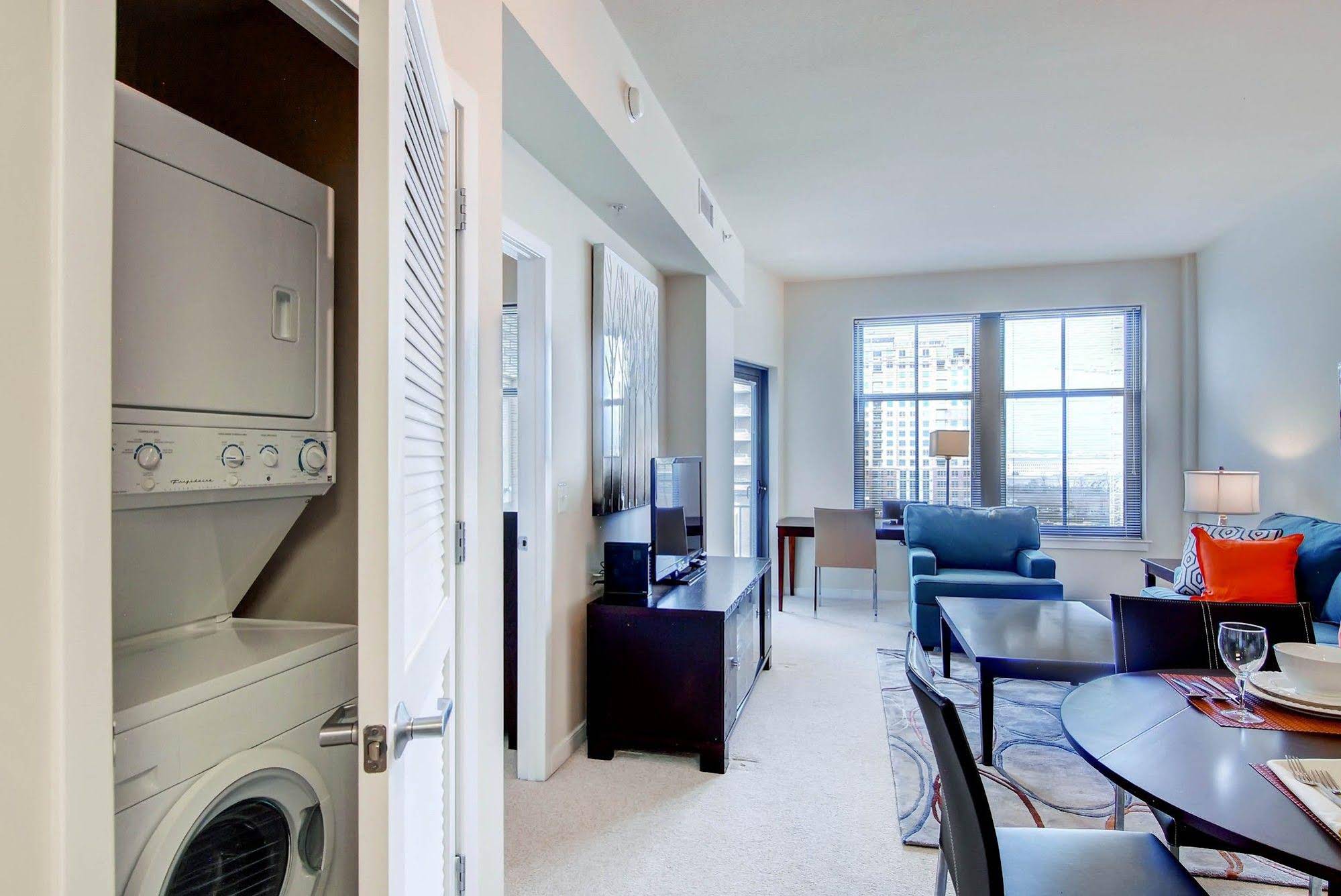 Global Luxury Suites at Town Center