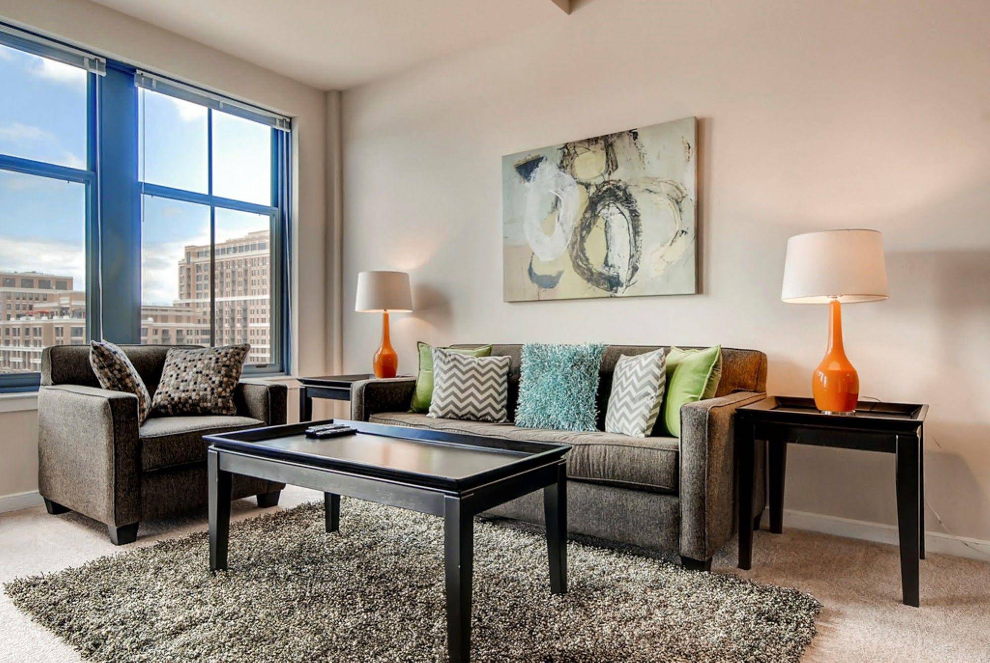 Global Luxury Suites at Town Center