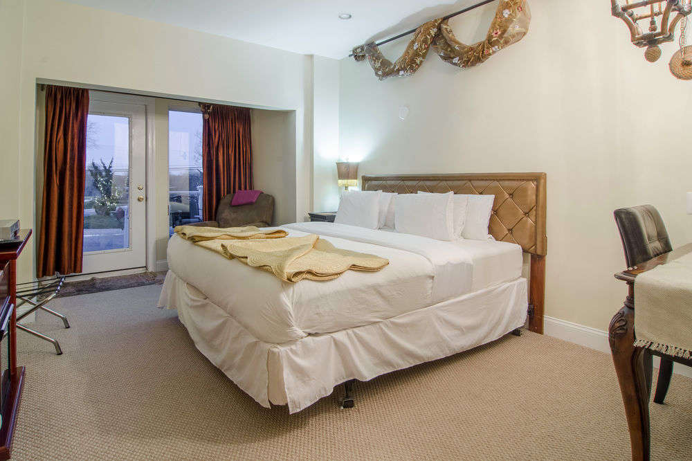 The Columbia Inn at Peralynna
