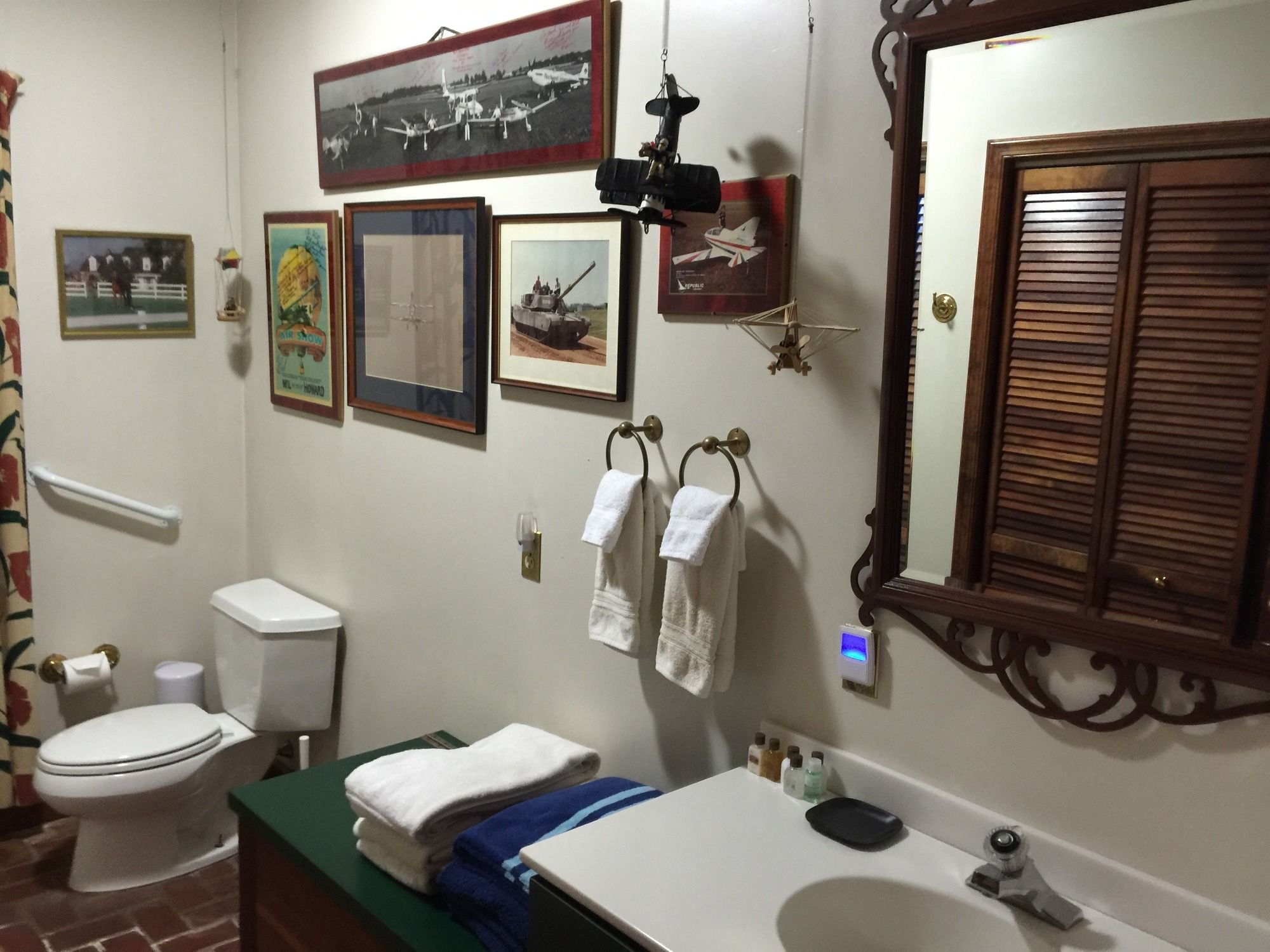 Miles River Guest House