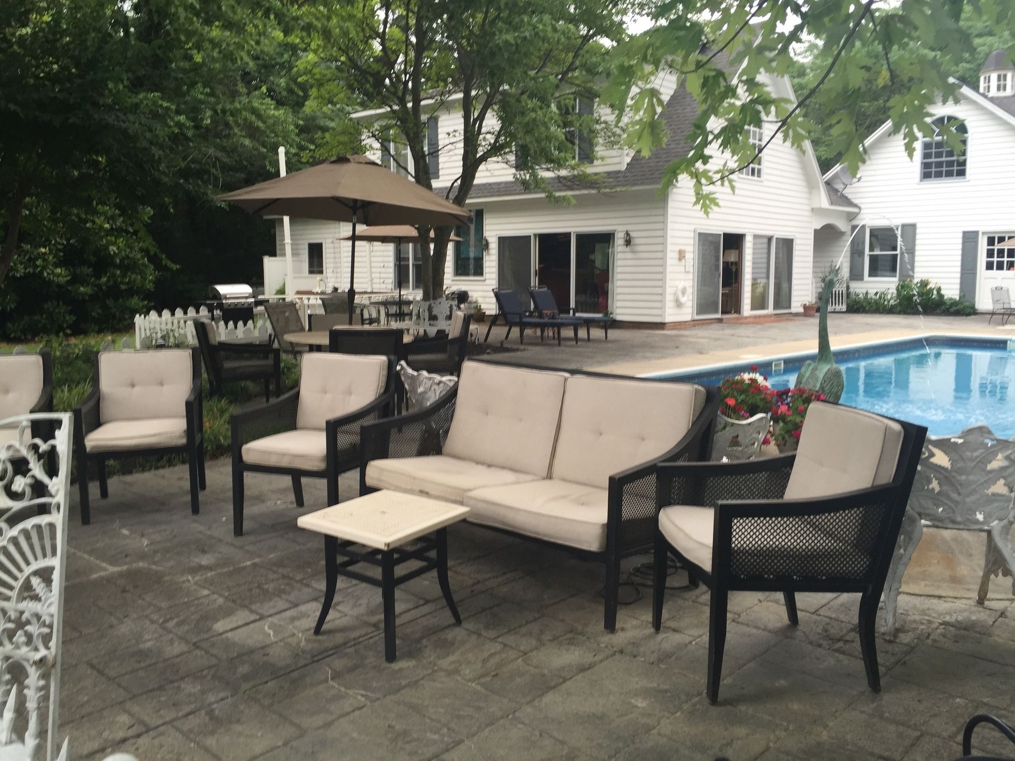 Miles River Guest House