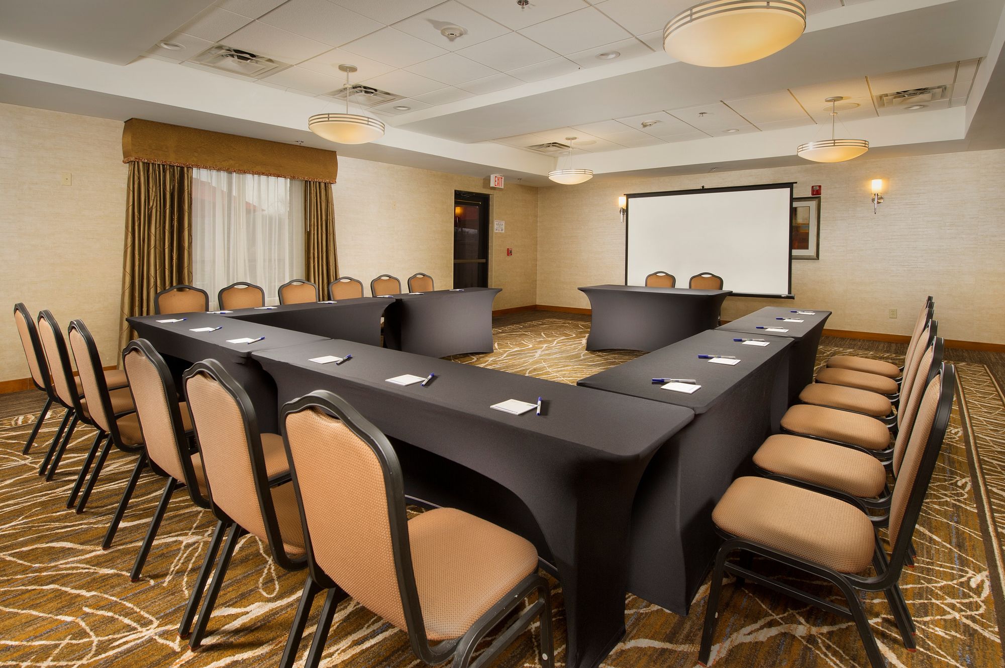 Holiday Inn Express Columbia East - Elkridge