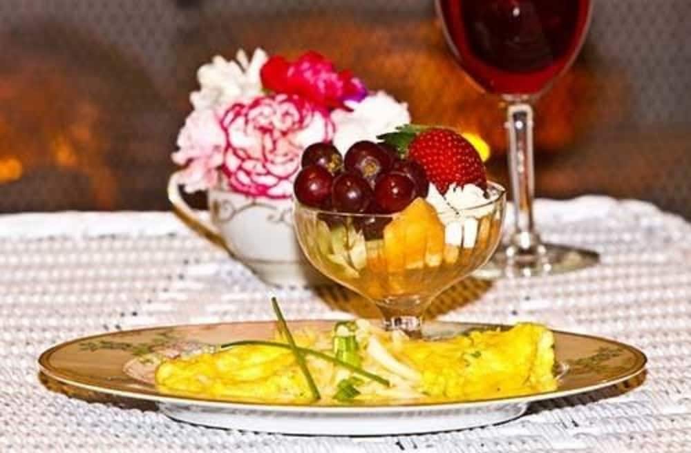 Elk Forge Bed & Breakfast Inn