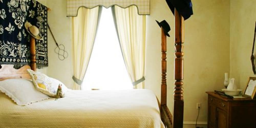 Elk Forge Bed & Breakfast Inn