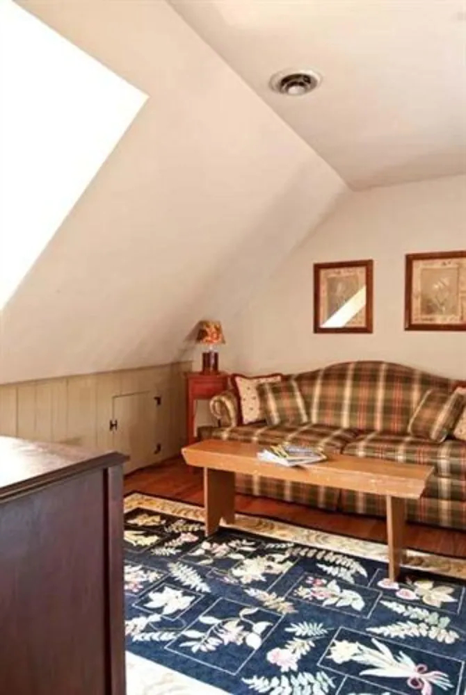 The Wayside Inn