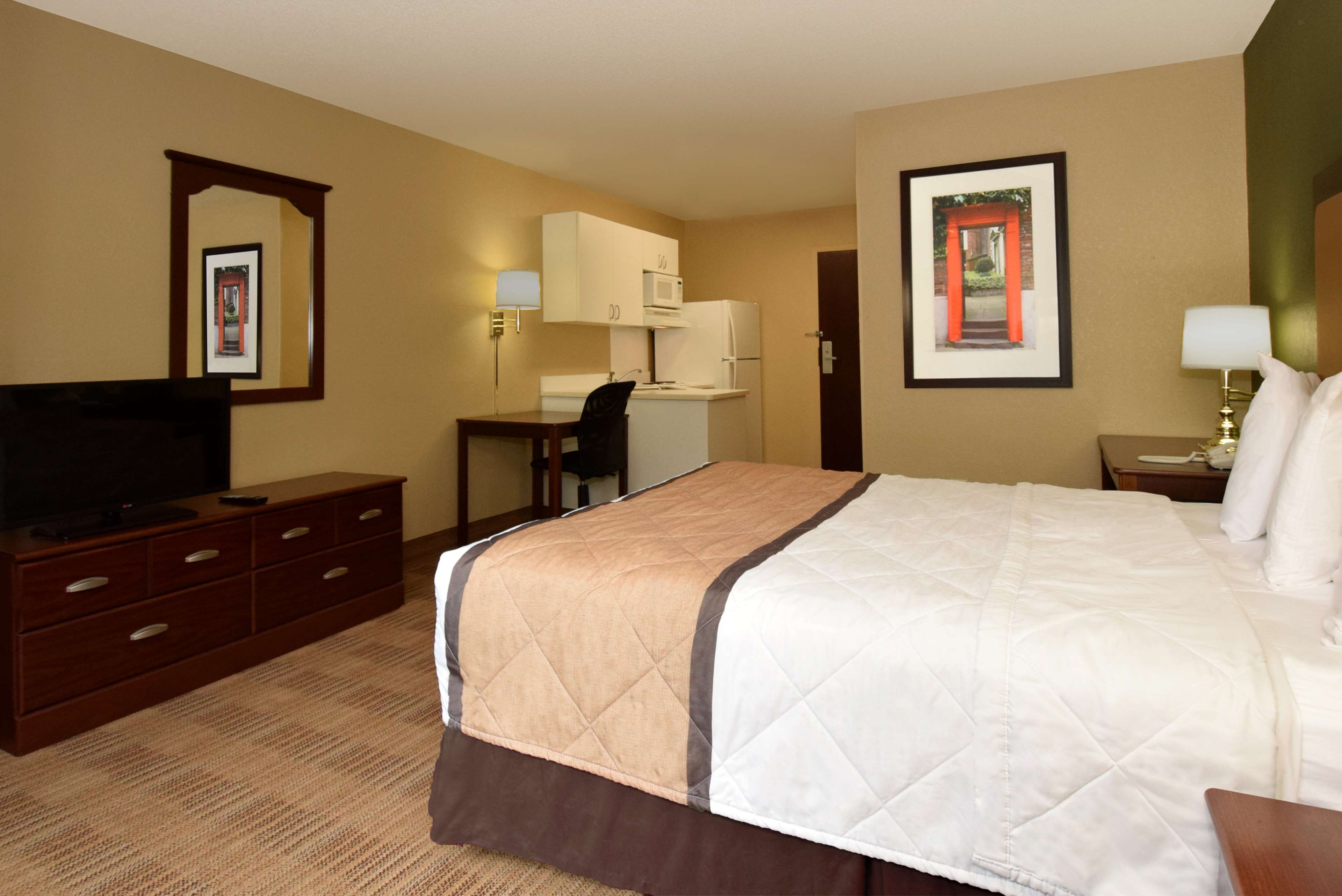 Extended Stay America Frederick Westview Dr.