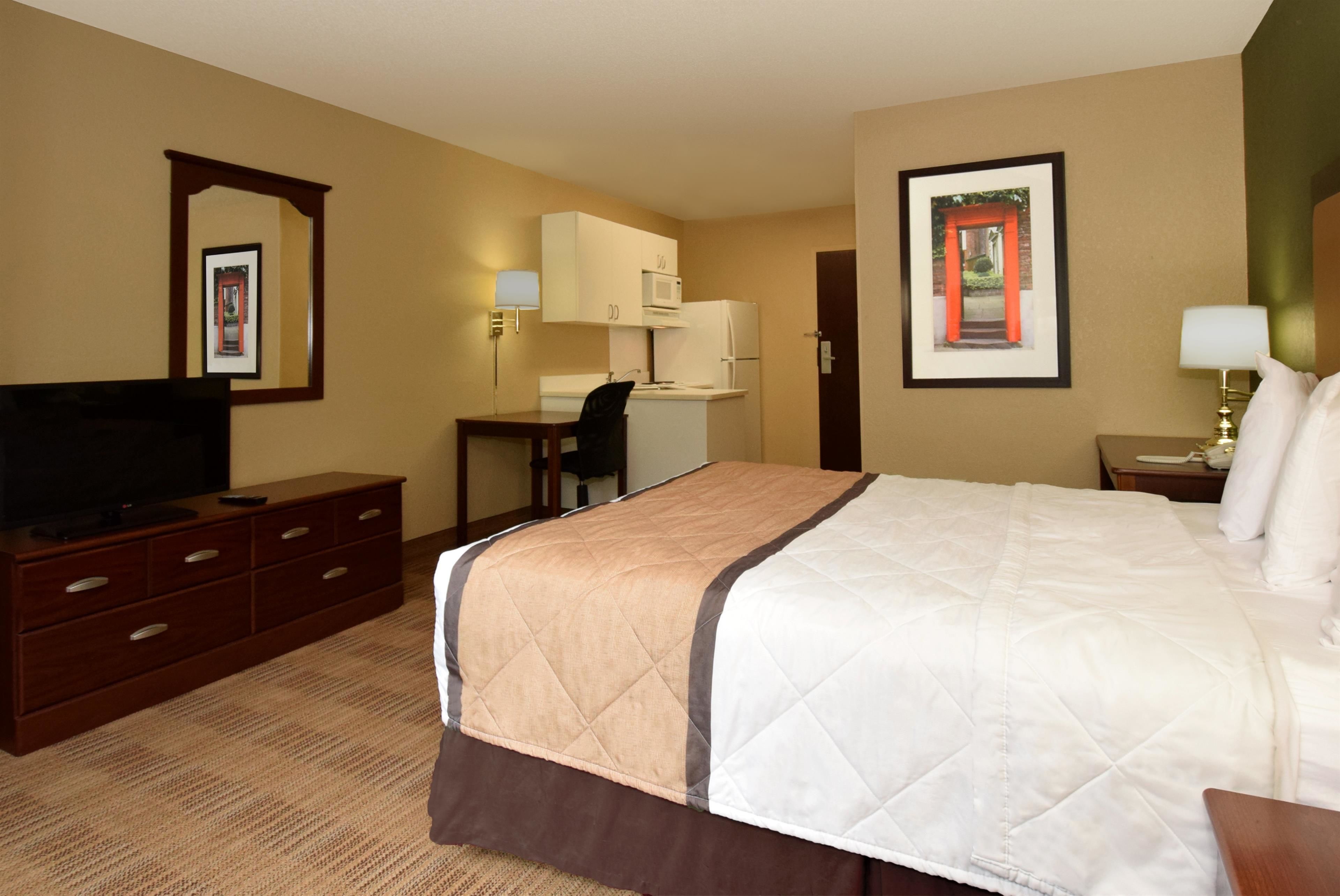 Extended Stay America Frederick Westview Dr.