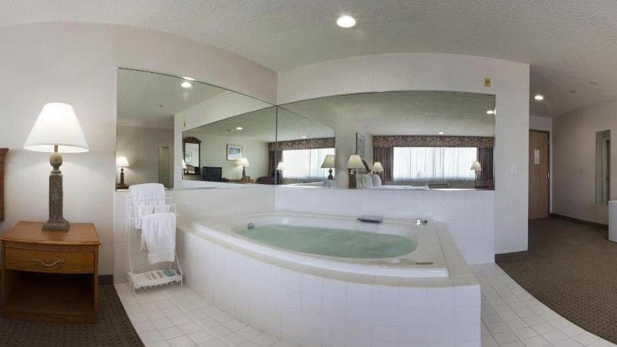 Holiday Inn Express Annapolis East - Kent Island