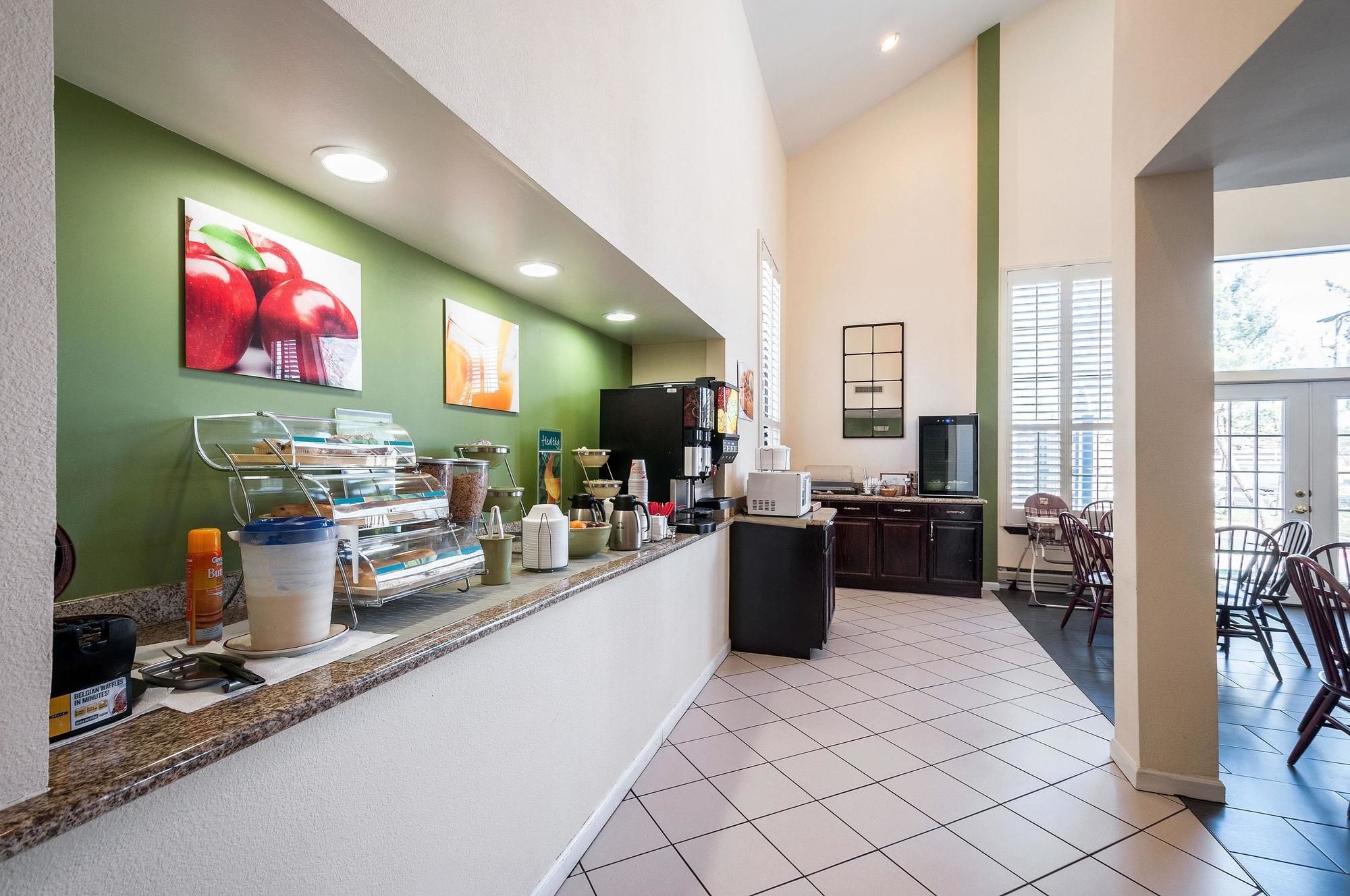Quality Suites