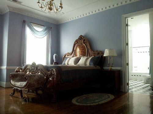 Rosewood Manor