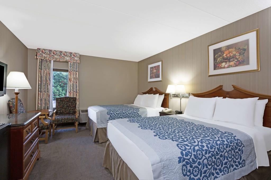 Days Inn by Wyndham Lanham Washington D.C