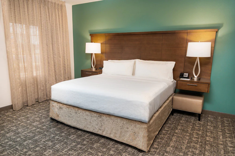 Staybridge Suites Washington DC East - Largo