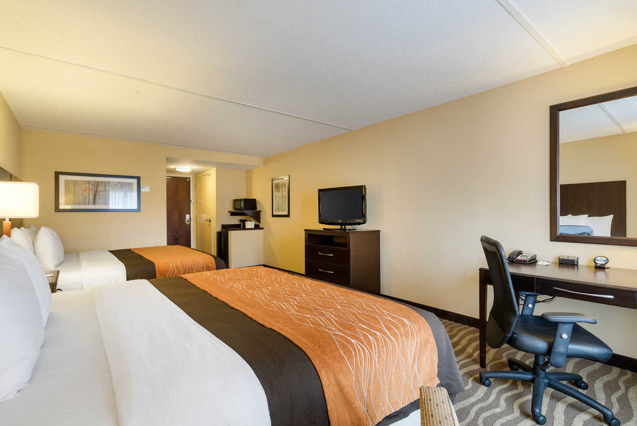 Comfort Inn & Suites Lexington Park