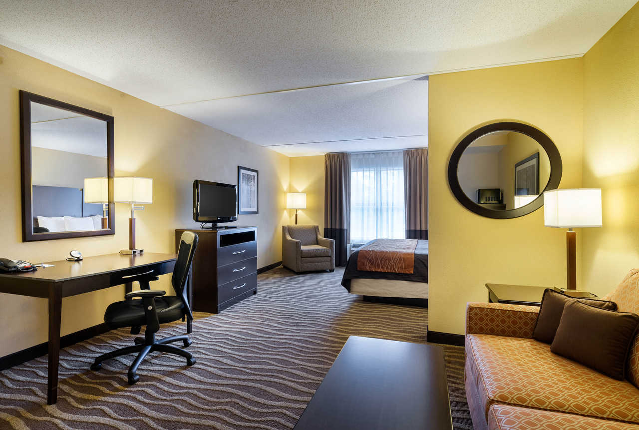 Comfort Inn & Suites Lexington Park