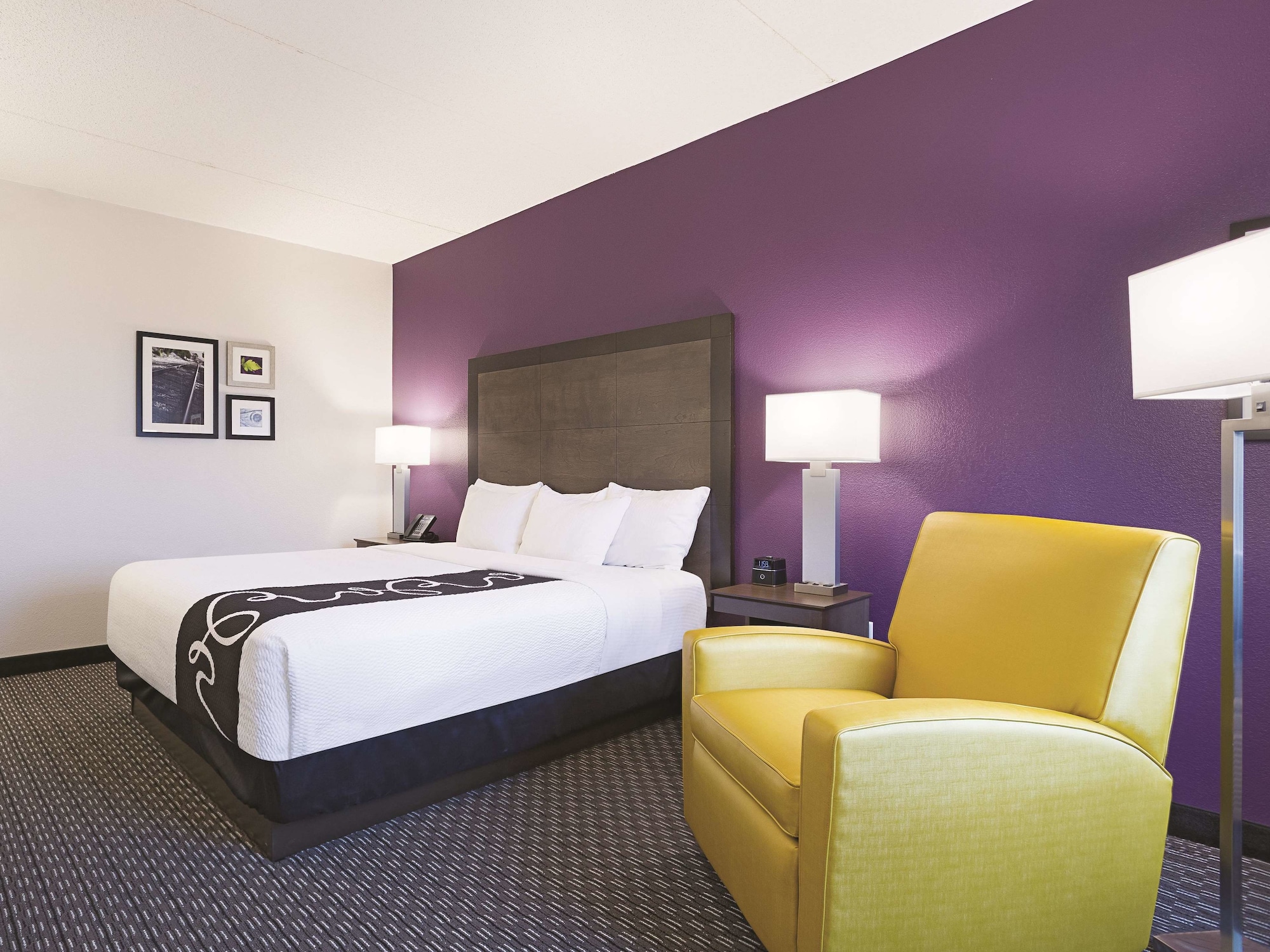 La Quinta Inn & Suites by Wyndham Baltimore BWI Airport