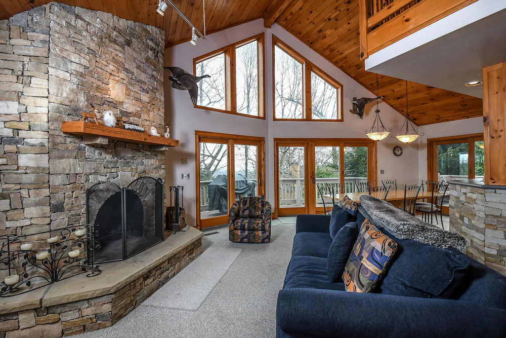Bluebird Daze House