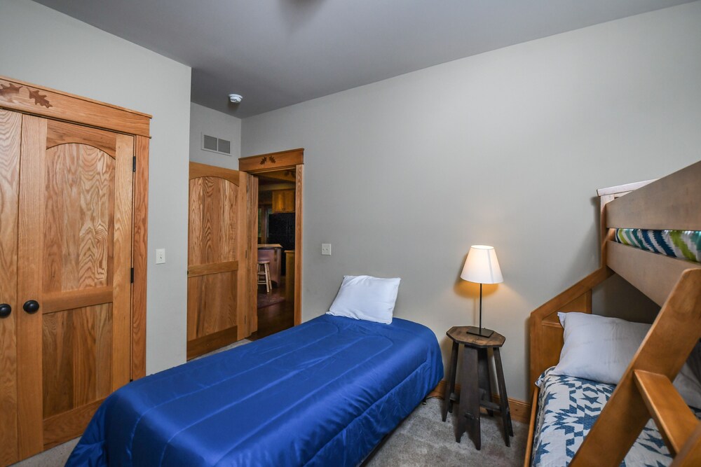 Petoria Lodge