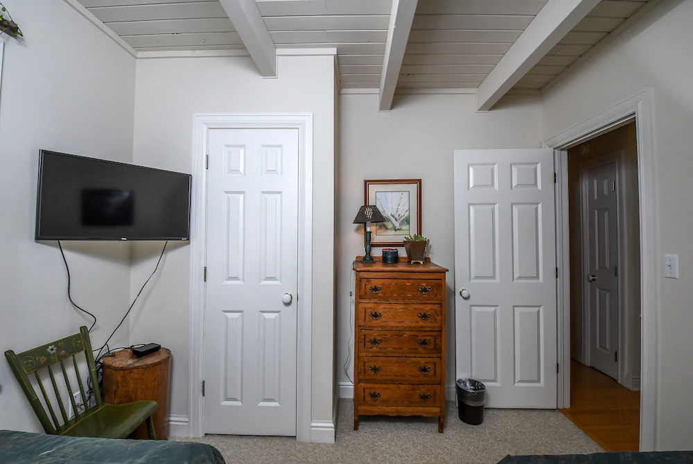 Quiet Retreat Four bedroom Holiday Home