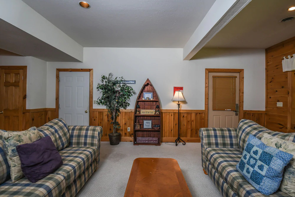 Rock Lodge Cabin House