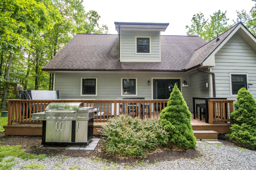 Sparky's Lodge House