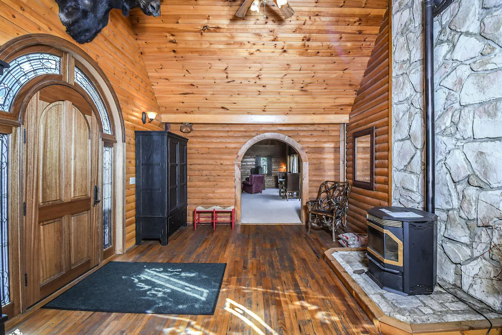Streamside House