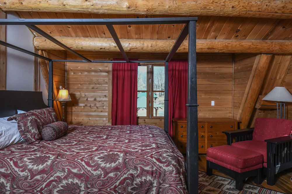 Streamside House