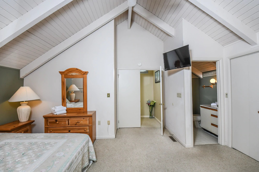 Bear Feet Townhome