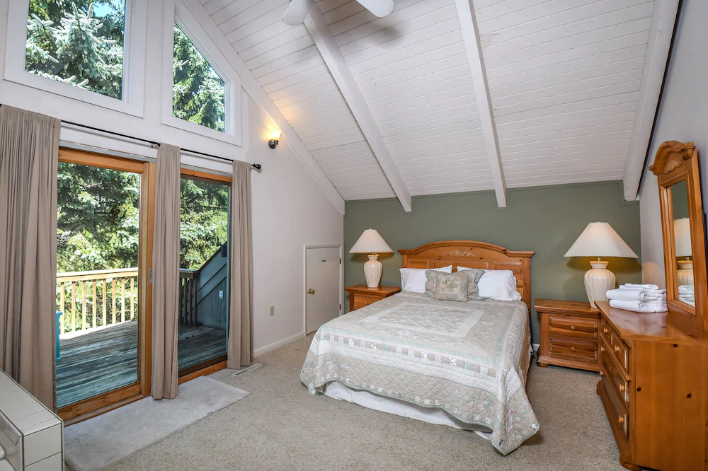Bear Feet Townhome