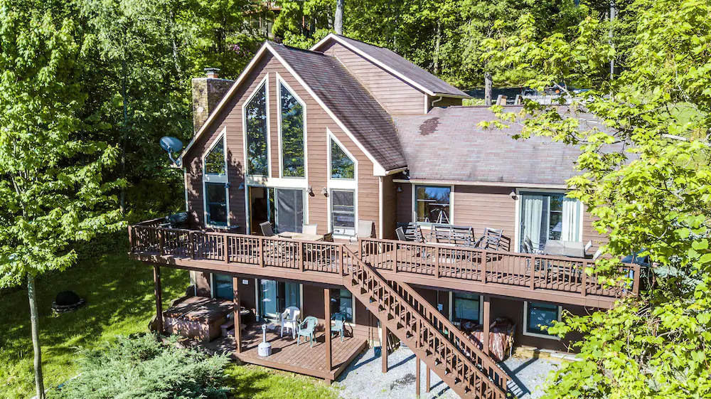 Boxer Overlook House