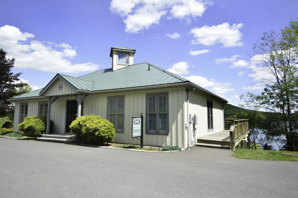 Boxer Overlook House