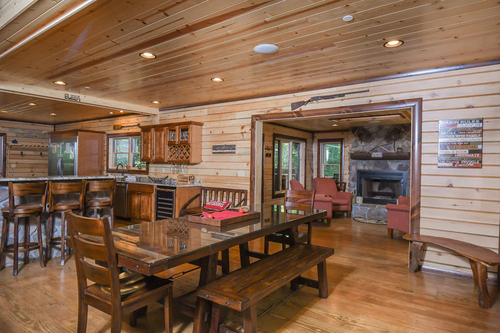Hemlock Hideaway House