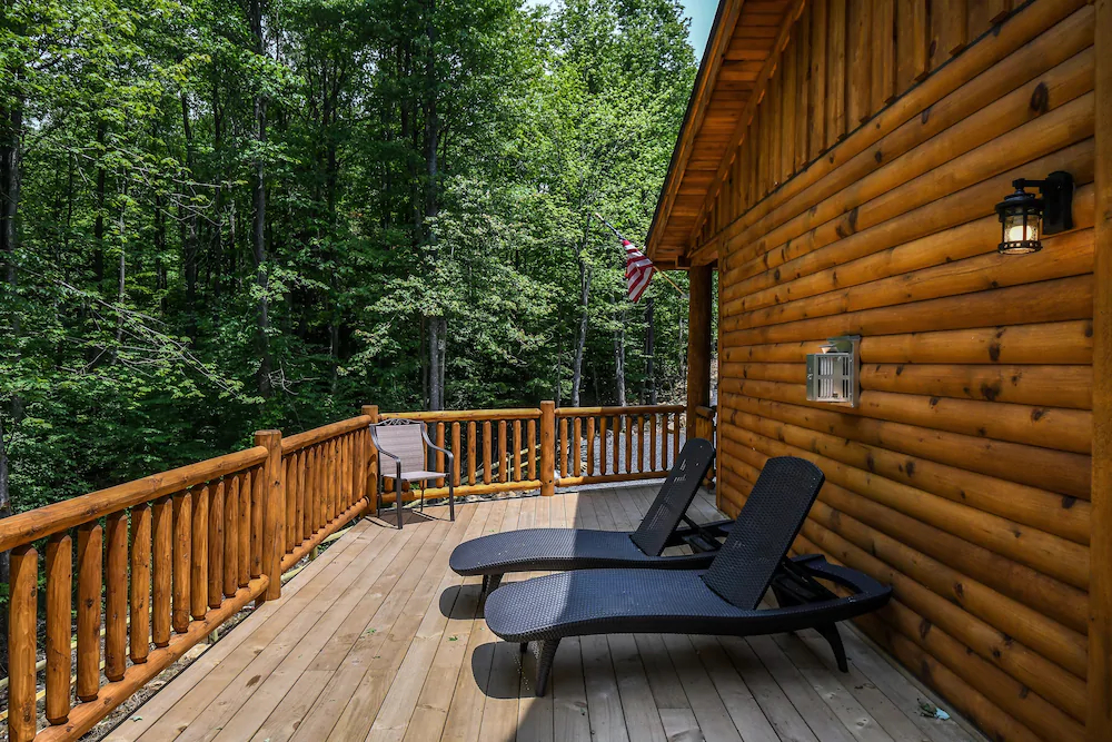 Hemlock Hideaway House