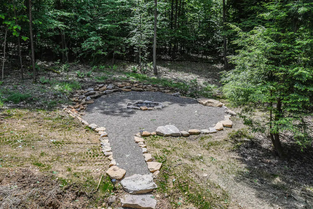 Hemlock Hideaway House