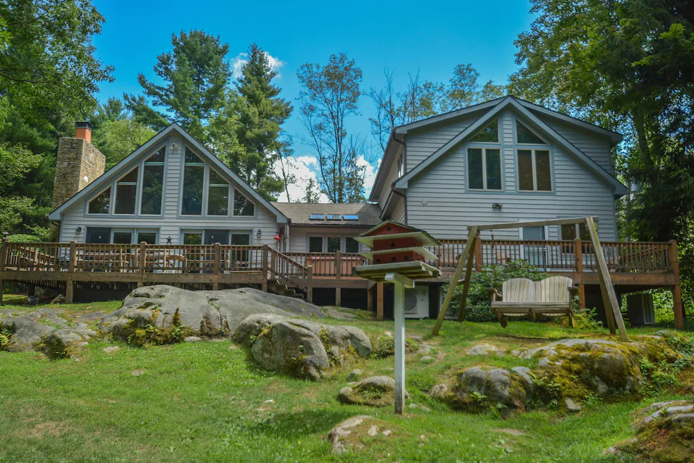 Innisfree House