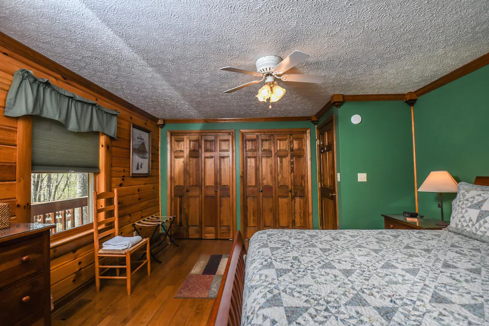 Schmidt Lodge House