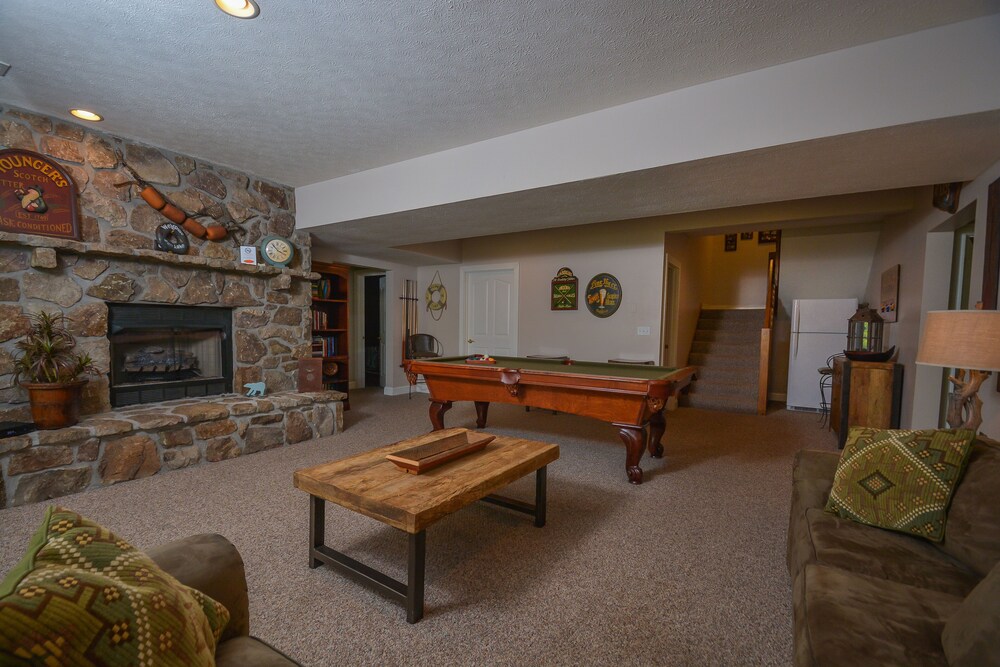 Stone Crest House