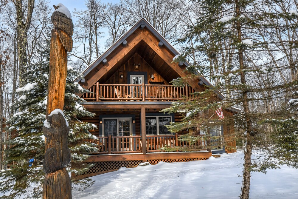 The Mountain Airy House