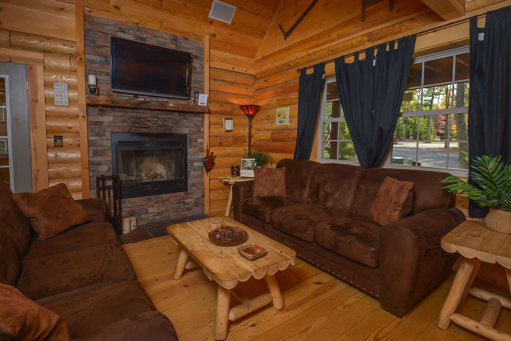 The Mountain Airy House