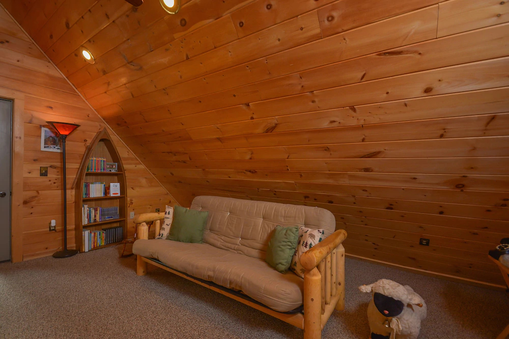 The Mountain Airy House