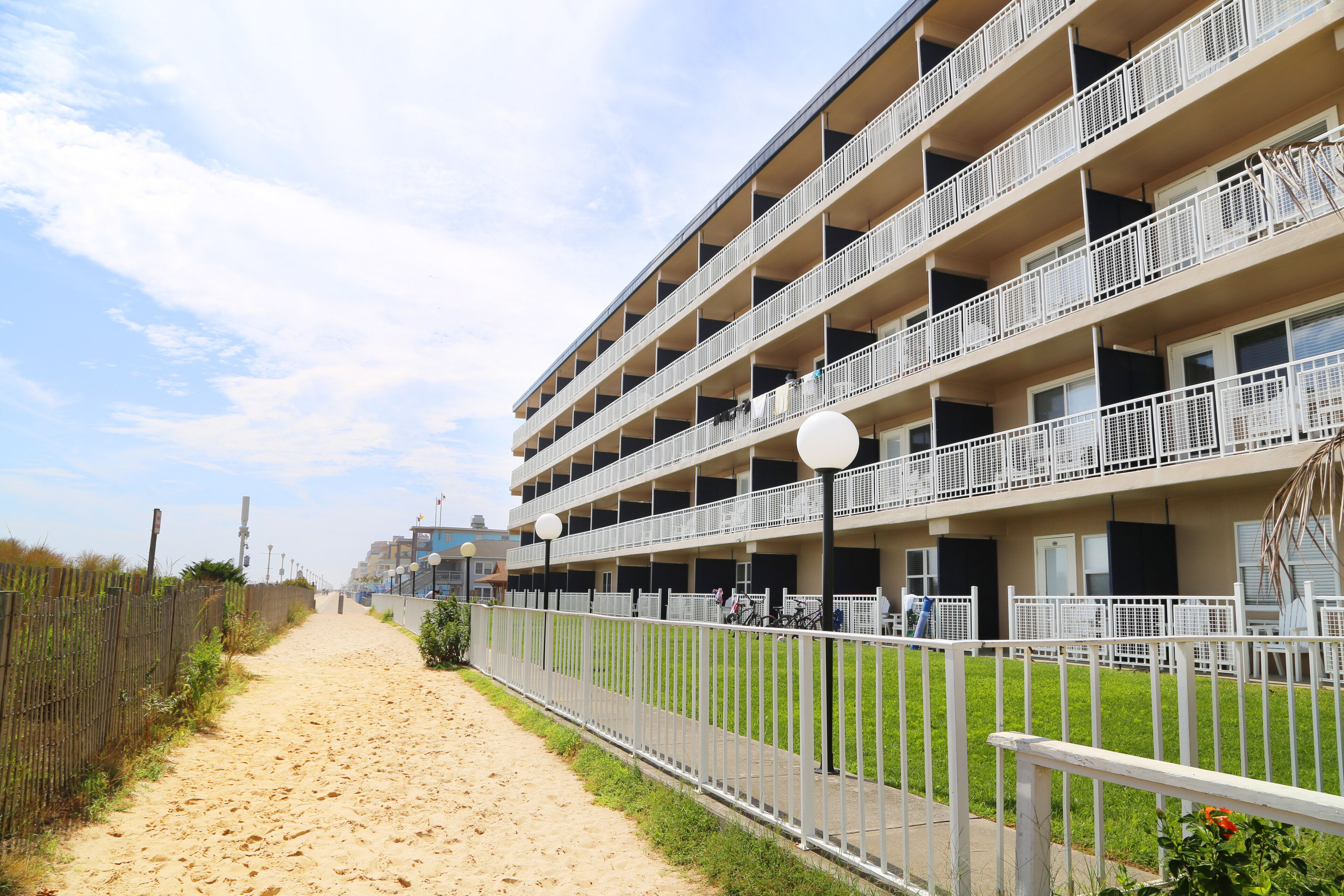 Dunes Suites Oceanfront
