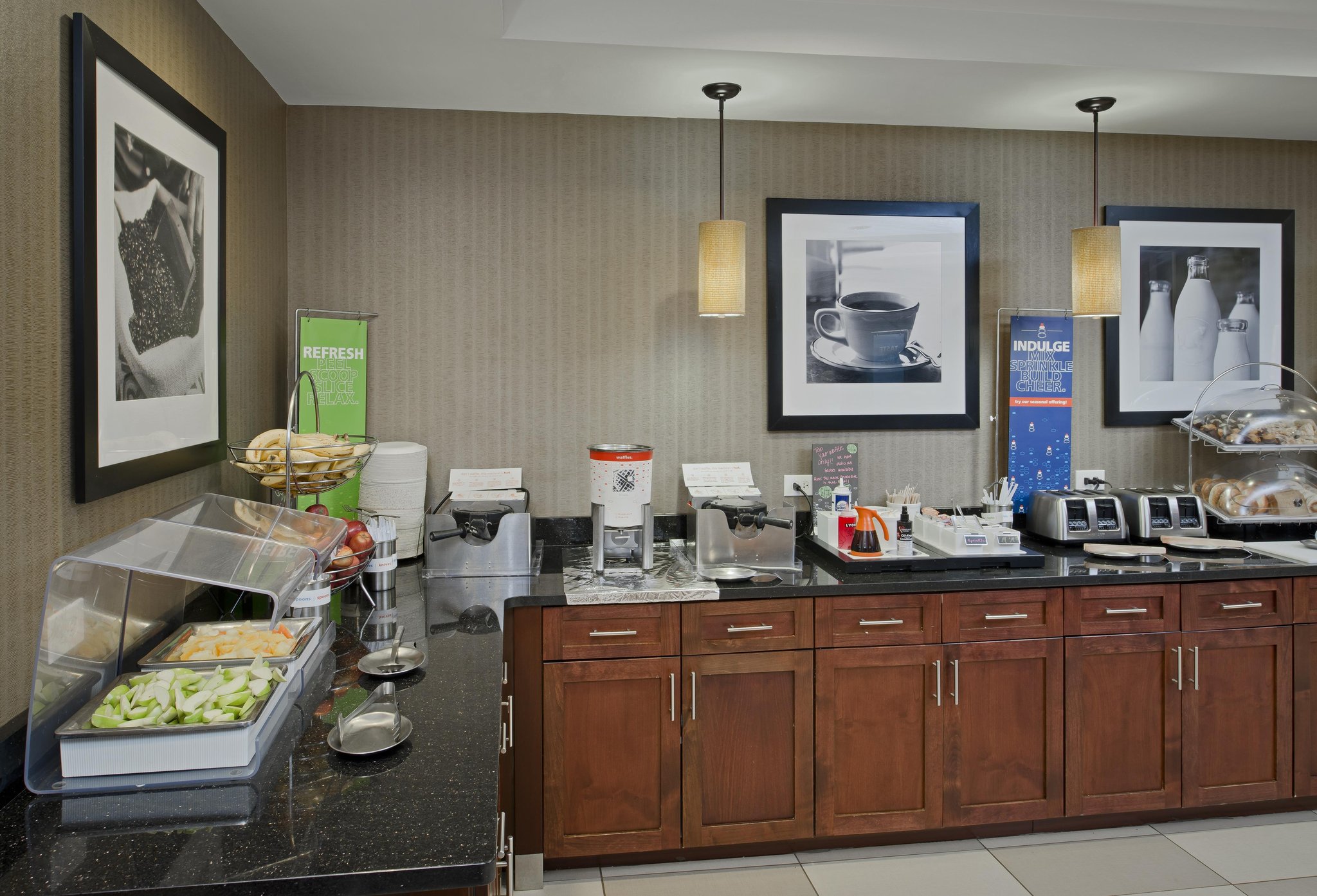 Hampton Inn & Suites Ocean City / Bayfront-Convention Center