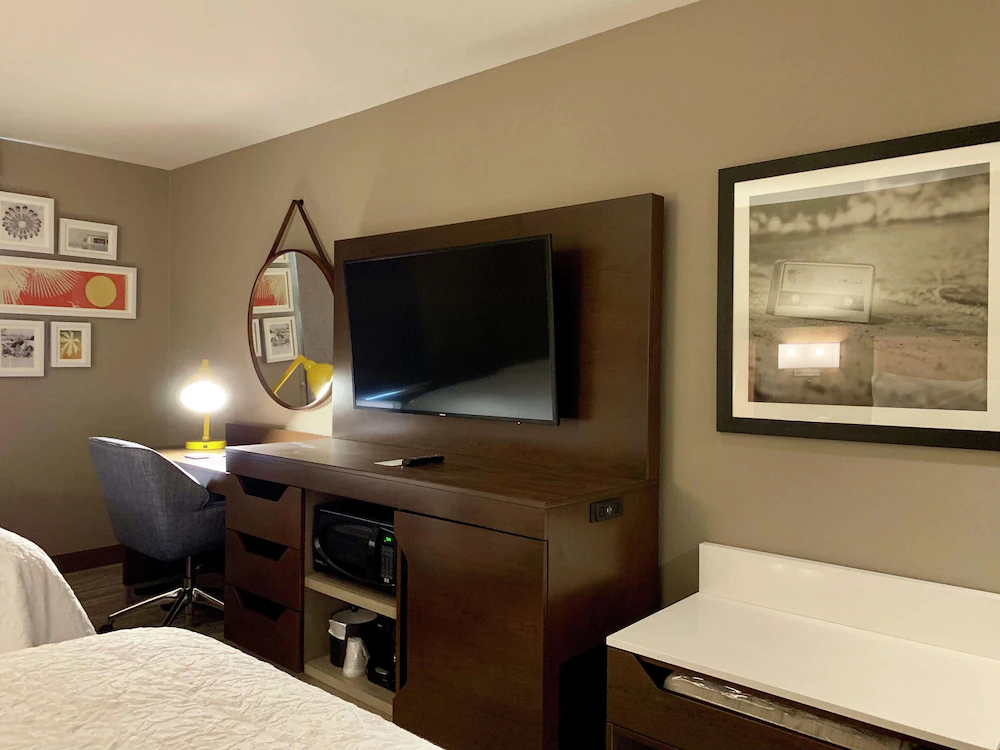 Hampton Inn & Suites Ocean City West