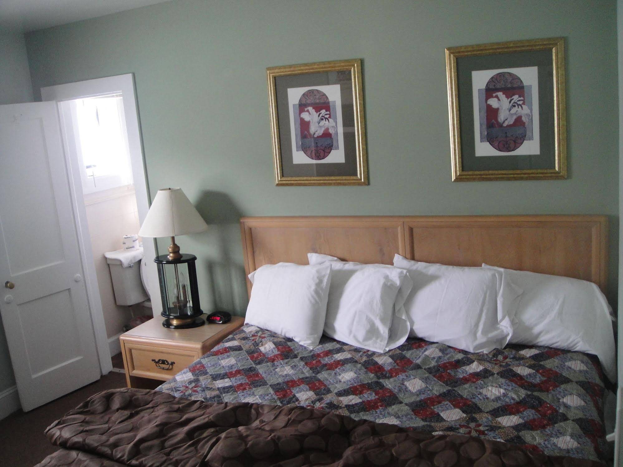 Ocean Lodge Hotel