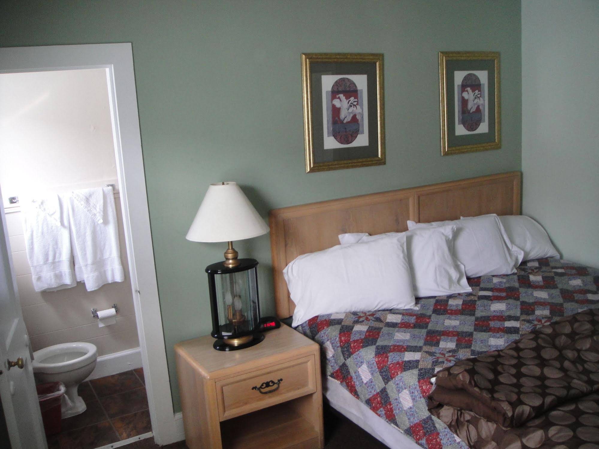 Ocean Lodge Hotel