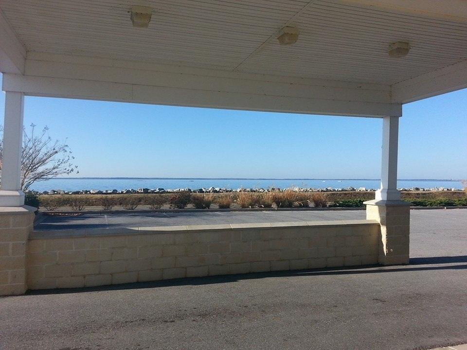 Island Inn & Suites, Ascend Collection