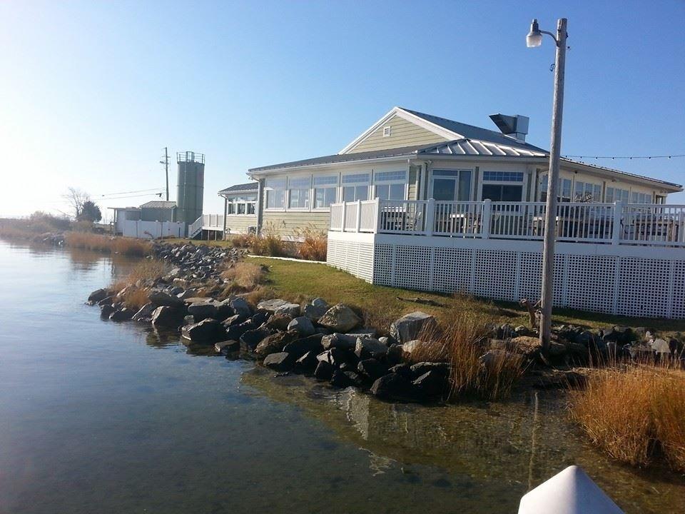 Island Inn & Suites, Ascend Collection