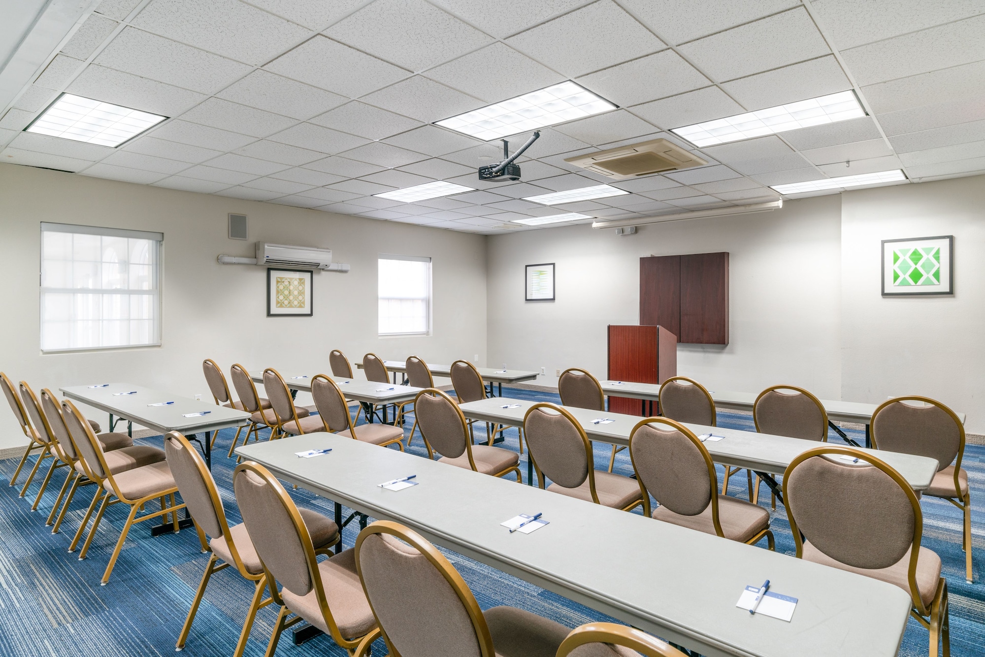 Holiday Inn Express Prince Frederick