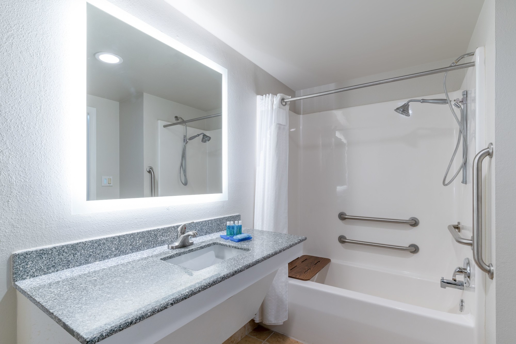 Holiday Inn Express Prince Frederick