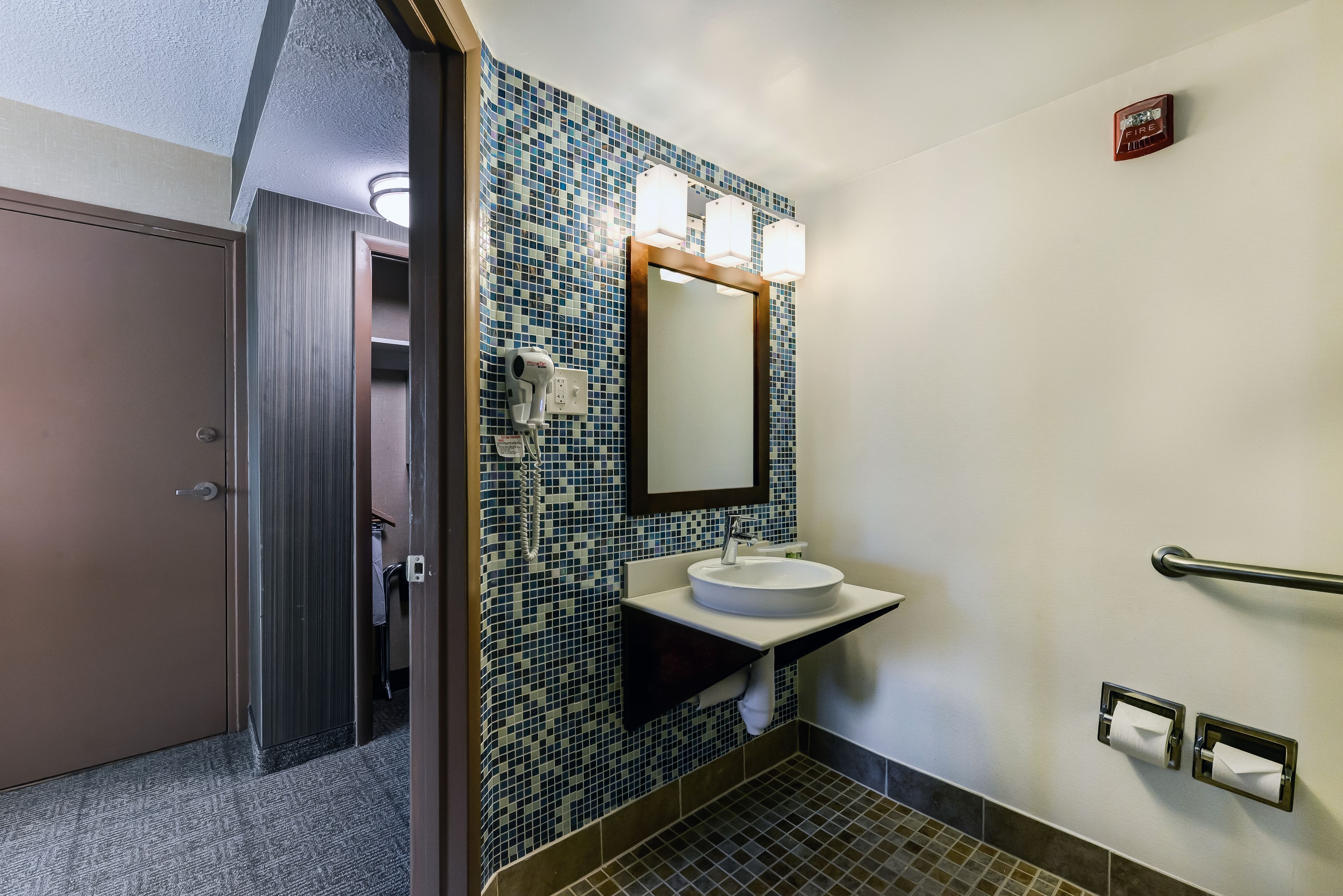 Holiday Inn Express Washington DC N-Silver Spring