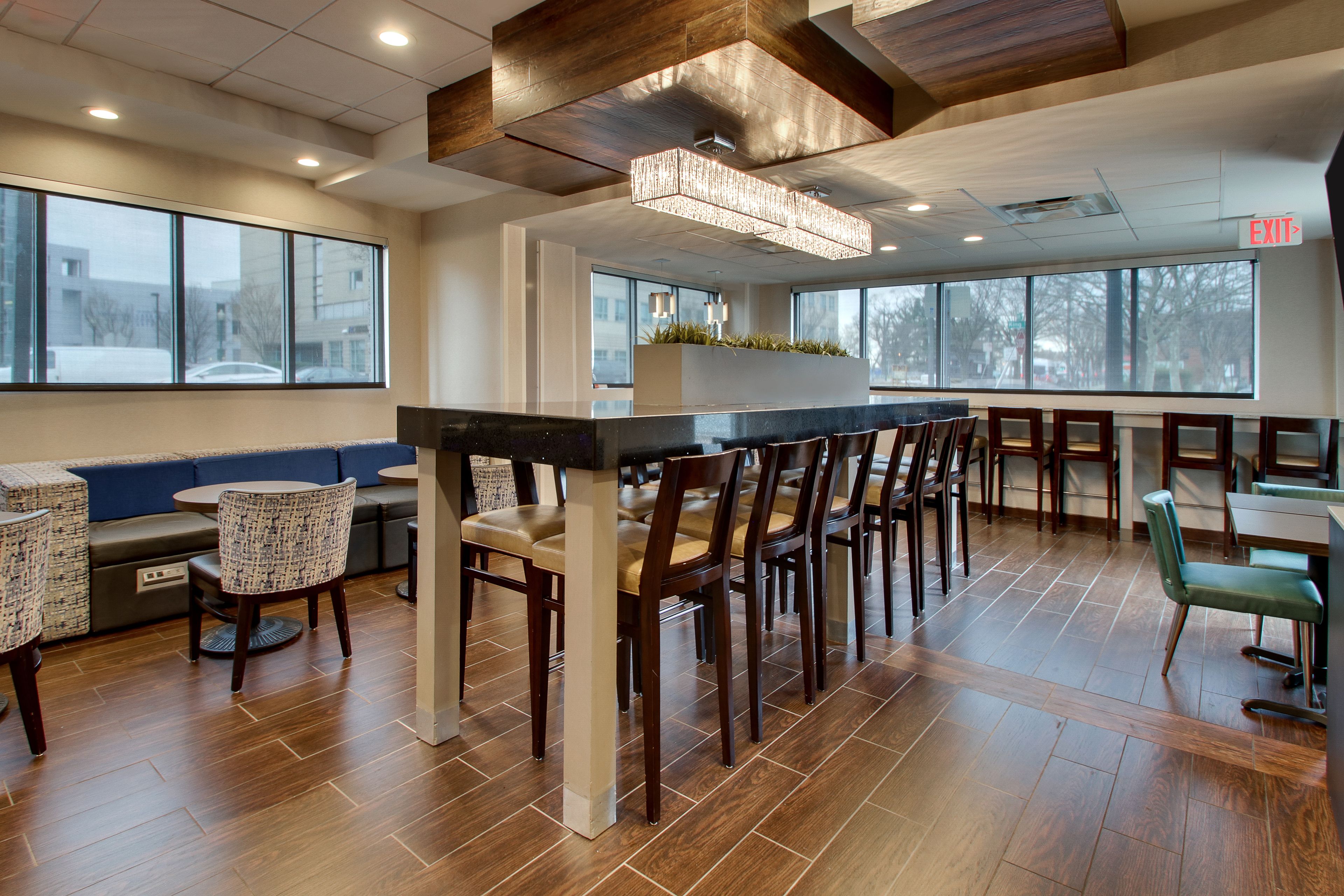Holiday Inn Express Washington DC N-Silver Spring